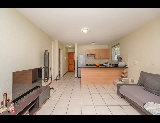 1 BEDROOM APARTMENT FOR SALE IN BLACKHEATH